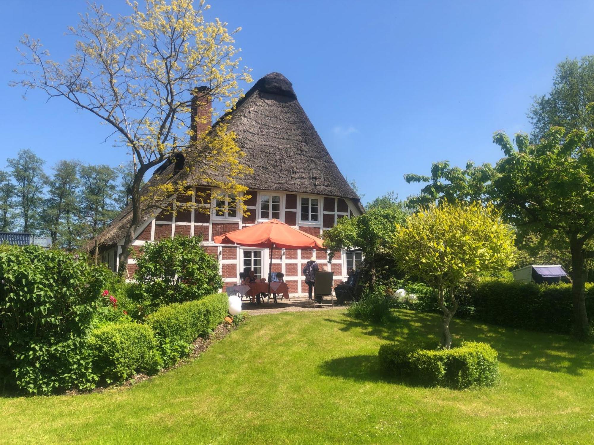Altes Landhaus Oste, Klavier Appartement, 2 Zimmer Mit Kamin Hemmoor Esterno foto